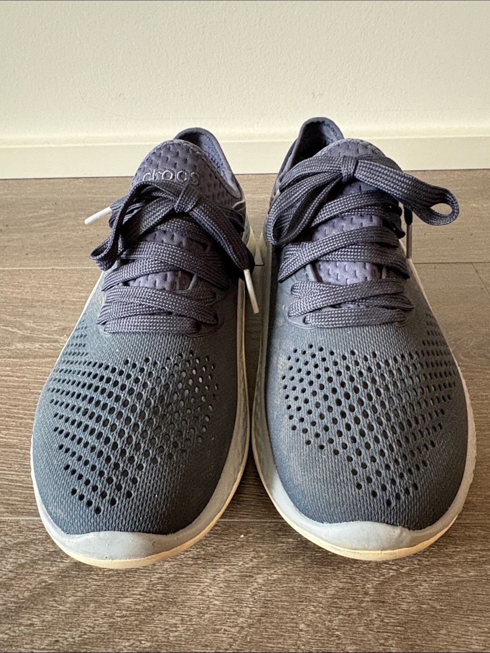 CROCS Literide Dark Gray Knit Lace-Up Athletic Sneakers
